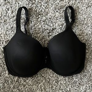 Victoria Secret Bra- like new